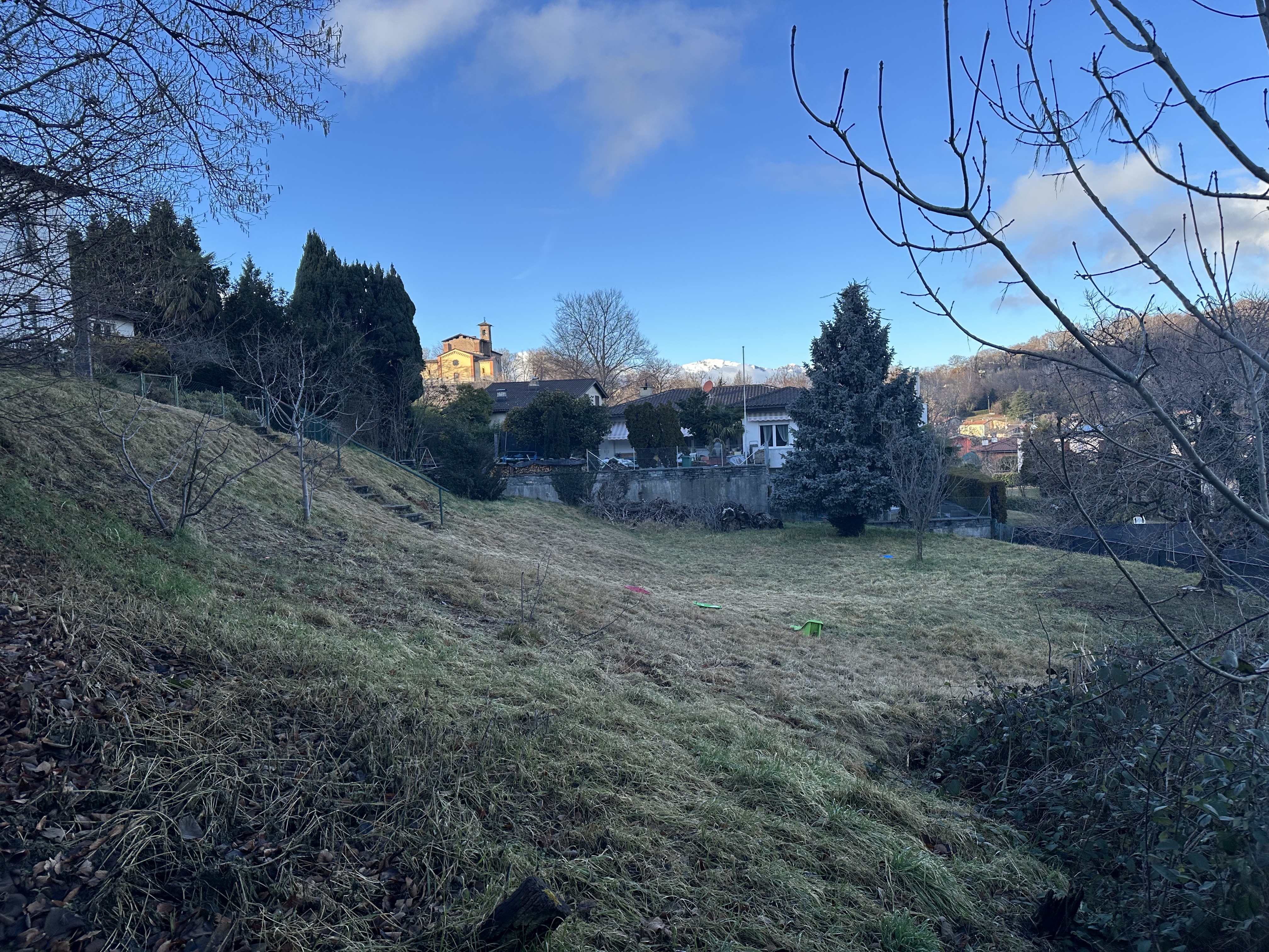 Terreno edificabile a Carona