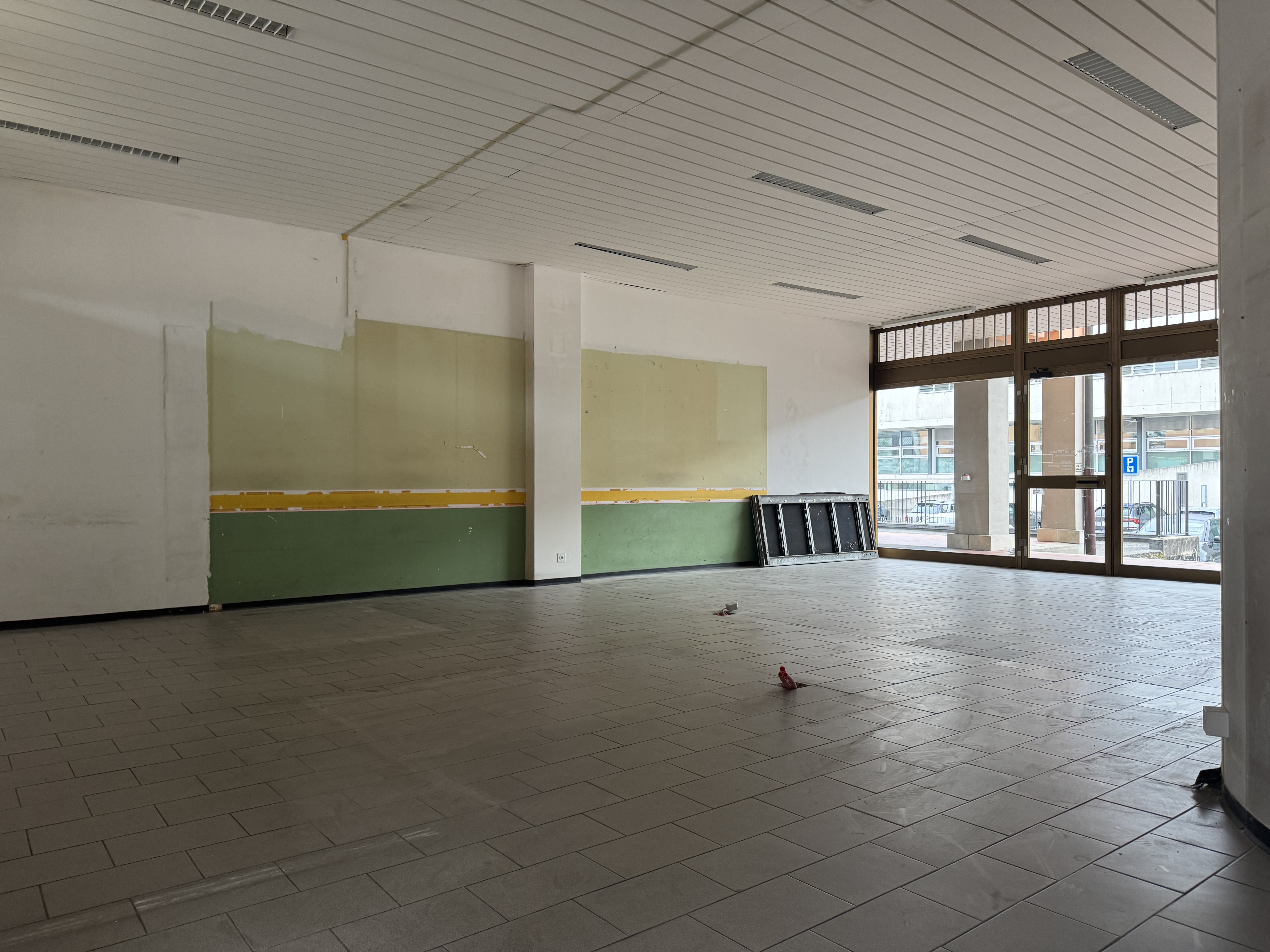 Spazio commerciale a Ponte Capriasca