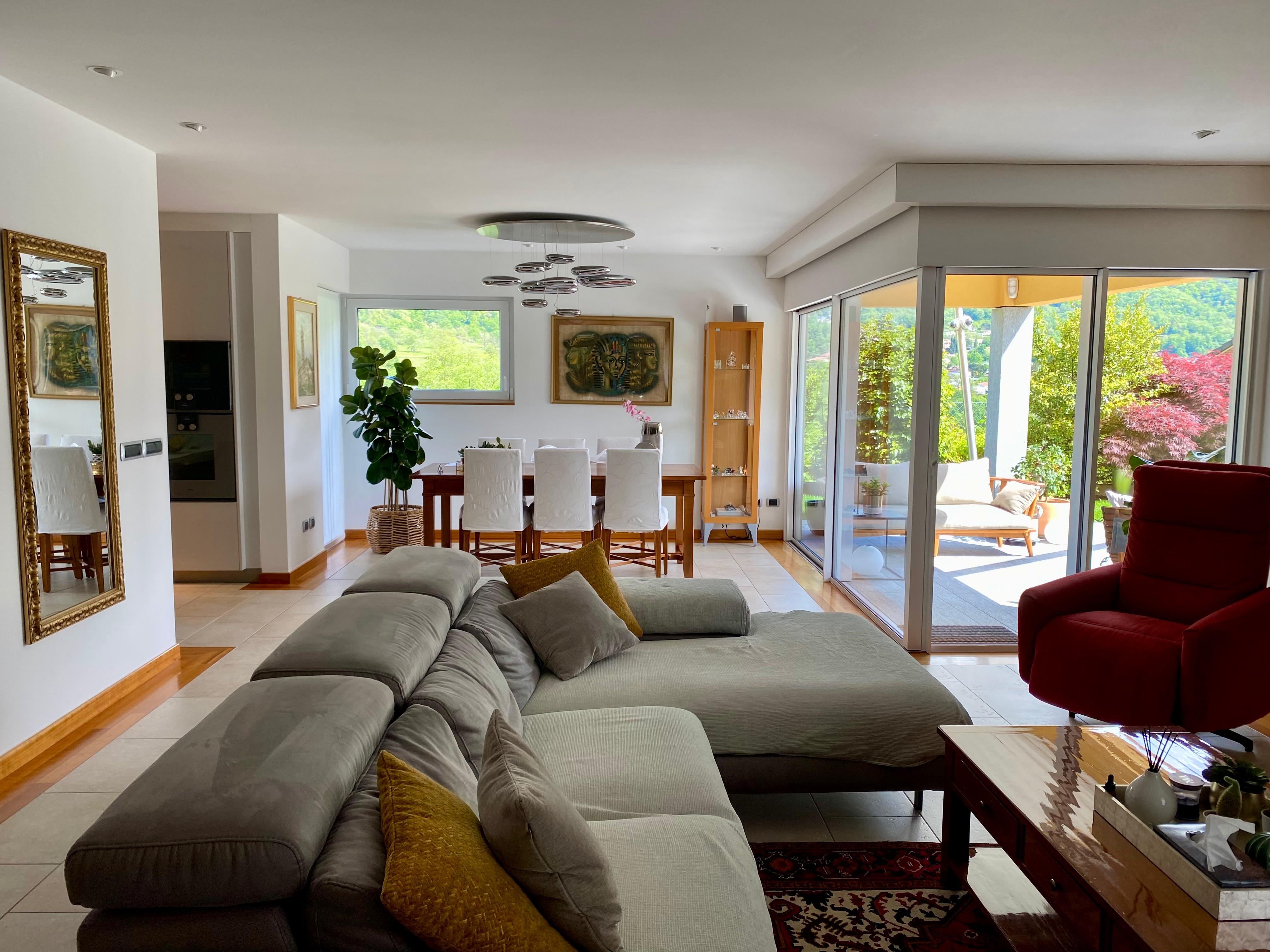 Casa unifamiliare a Lugaggia
