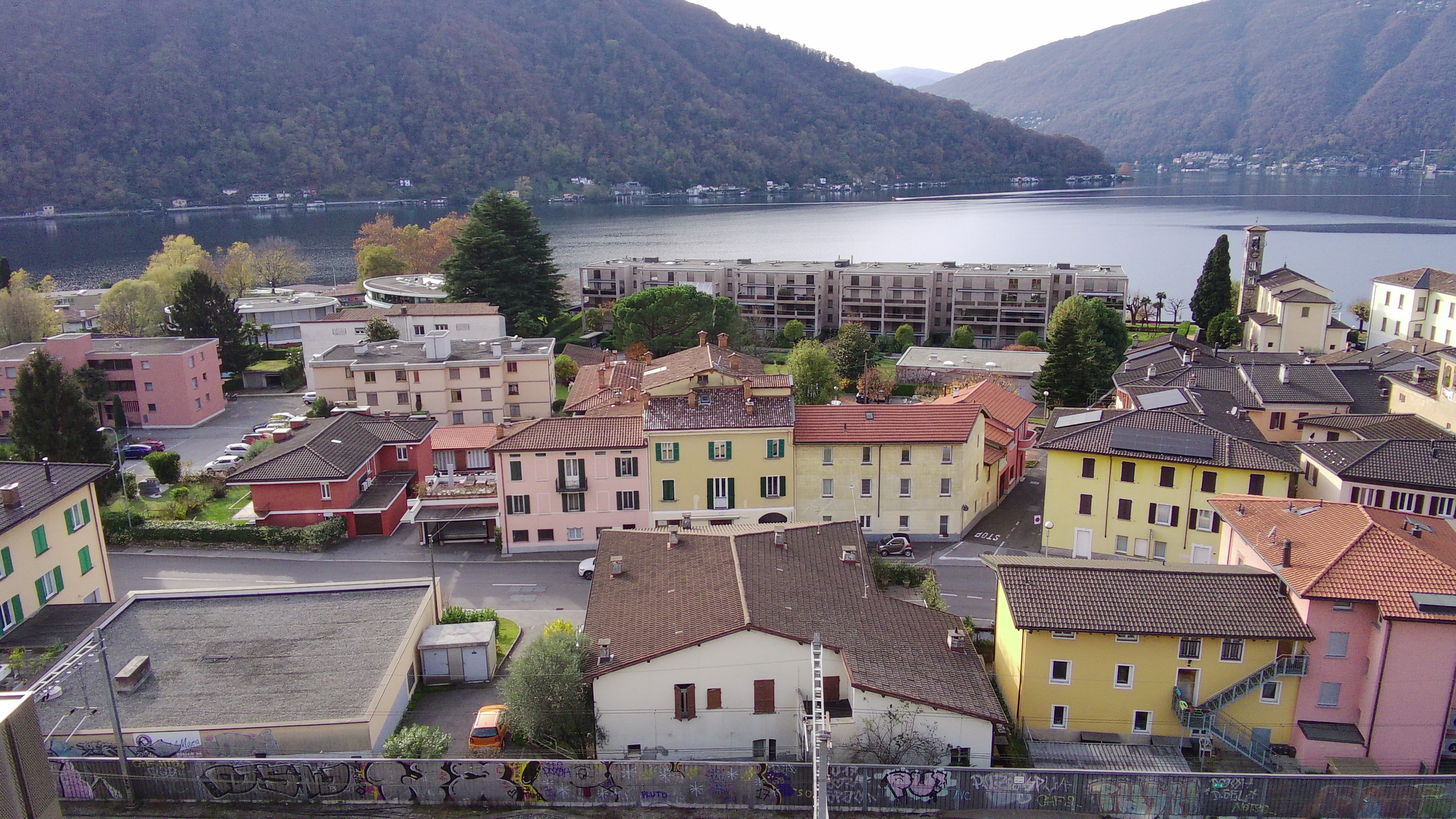 Palazzo a reddito a Maroggia