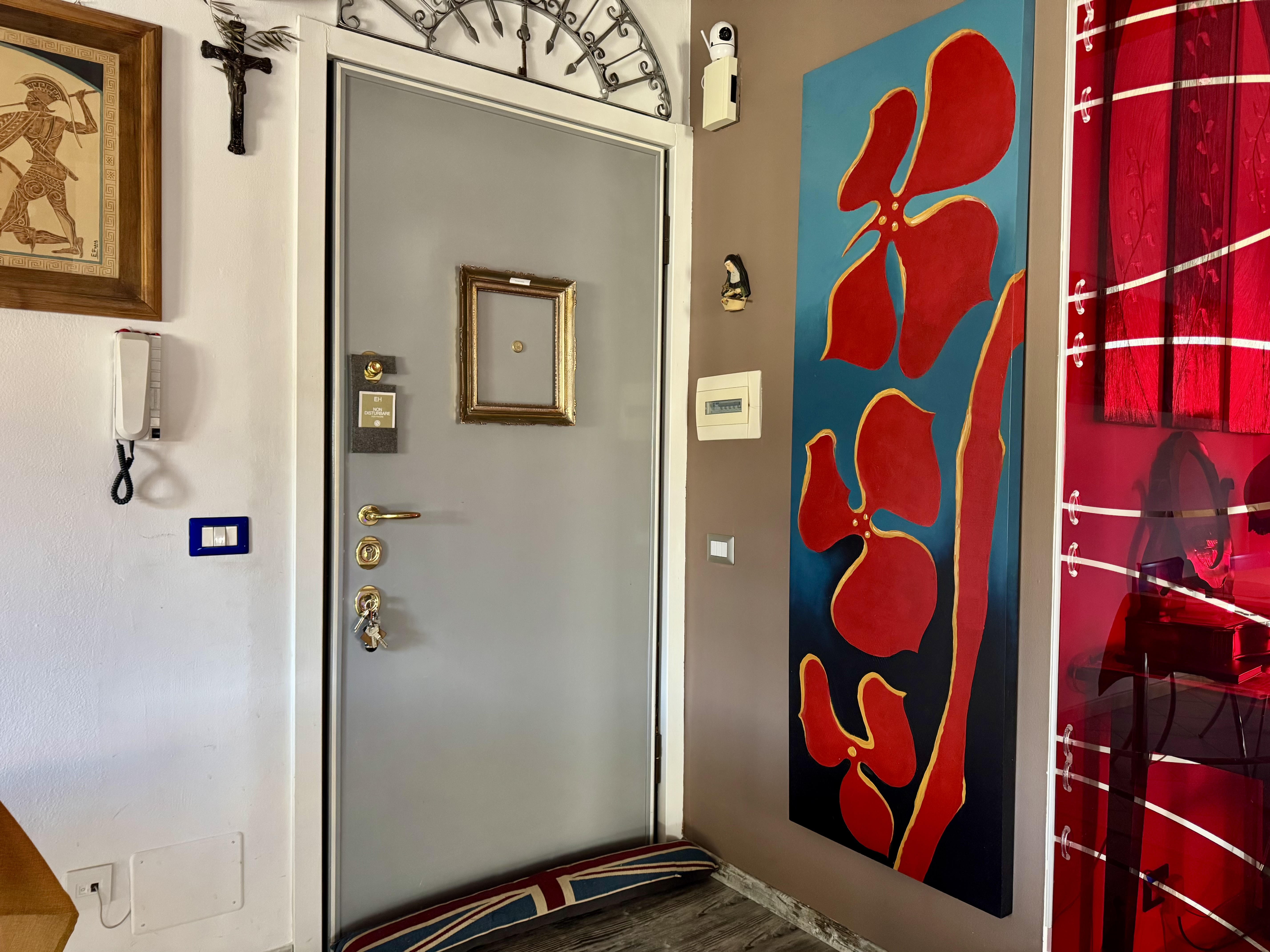 Appartamento arredato  a Cantello