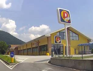Stabile Commerciale a Casalzuigno