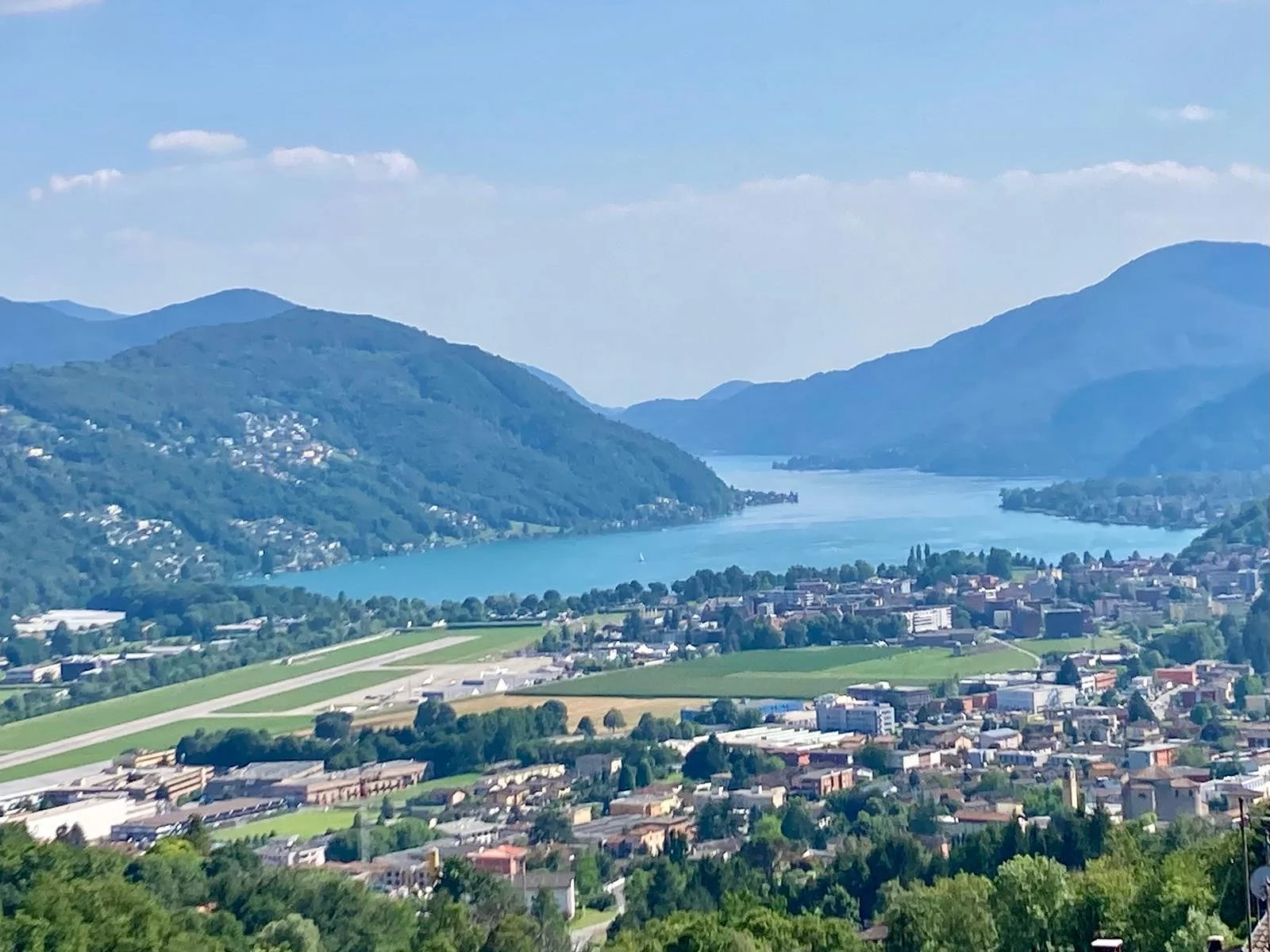 Terreno edificabile a Cademario