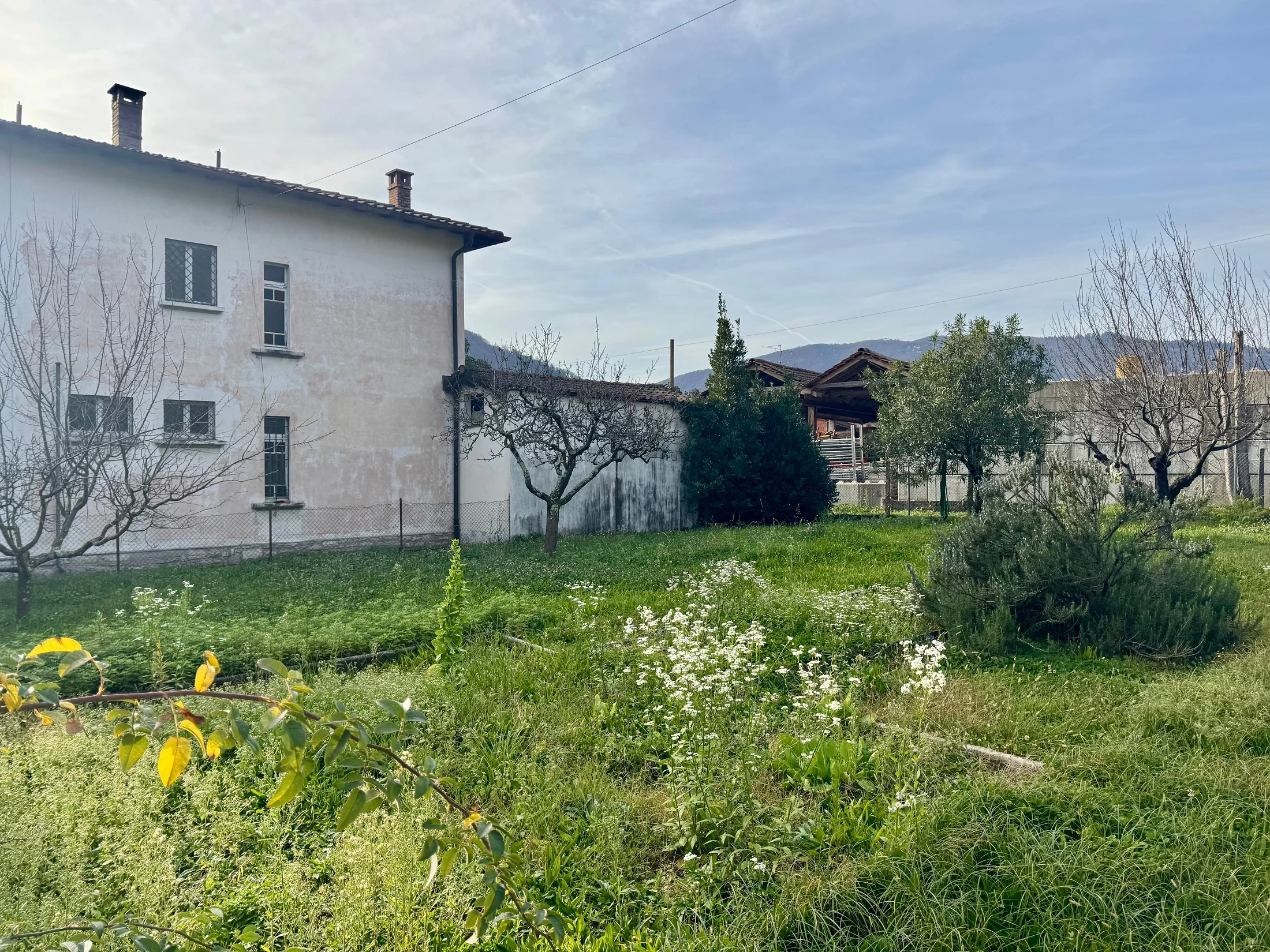 Terreno edificabile a Maroggia
